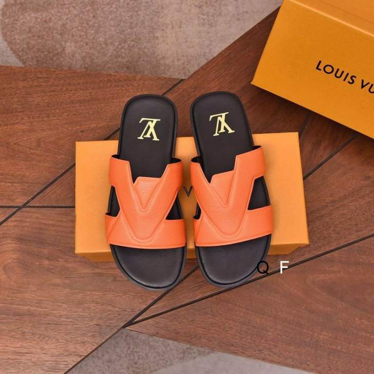 Picture of Louis Vuitton Slippers _SKULVsz38-455CTF0153322
